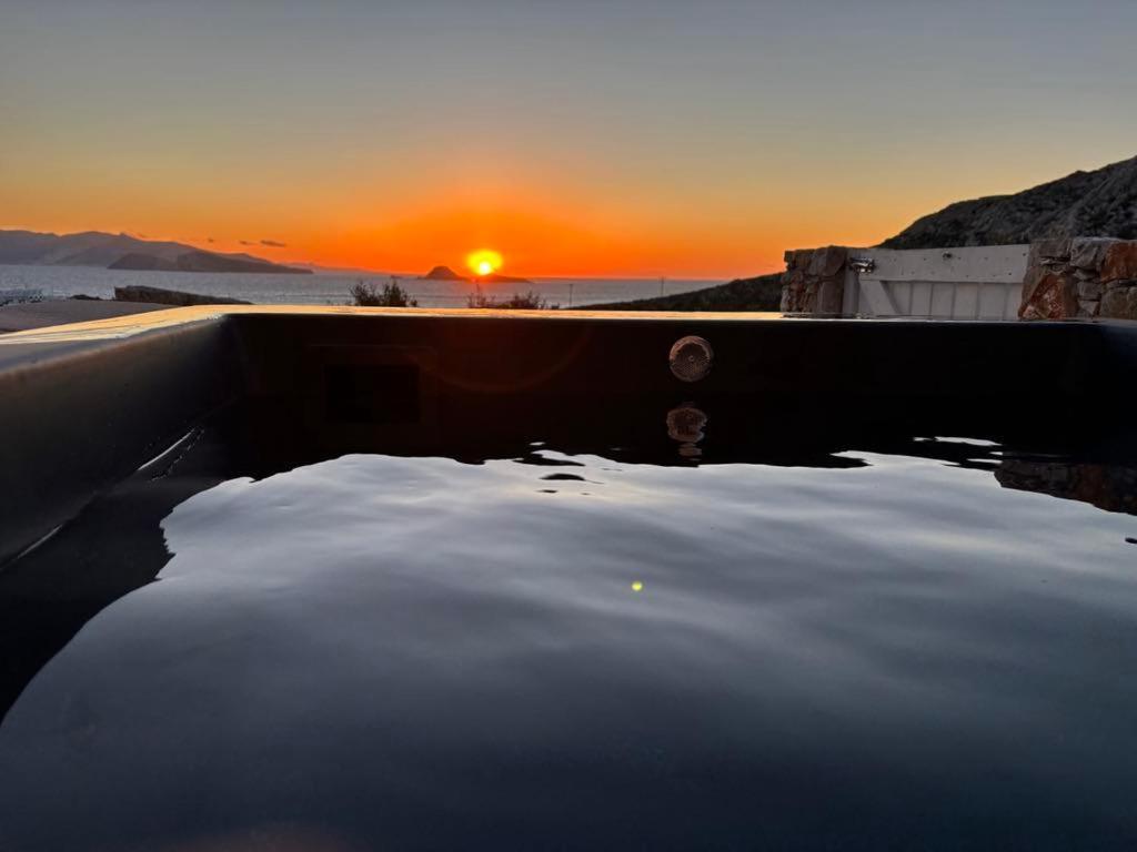 Sirokos Villa Karavostasis  Dış mekan fotoğraf
